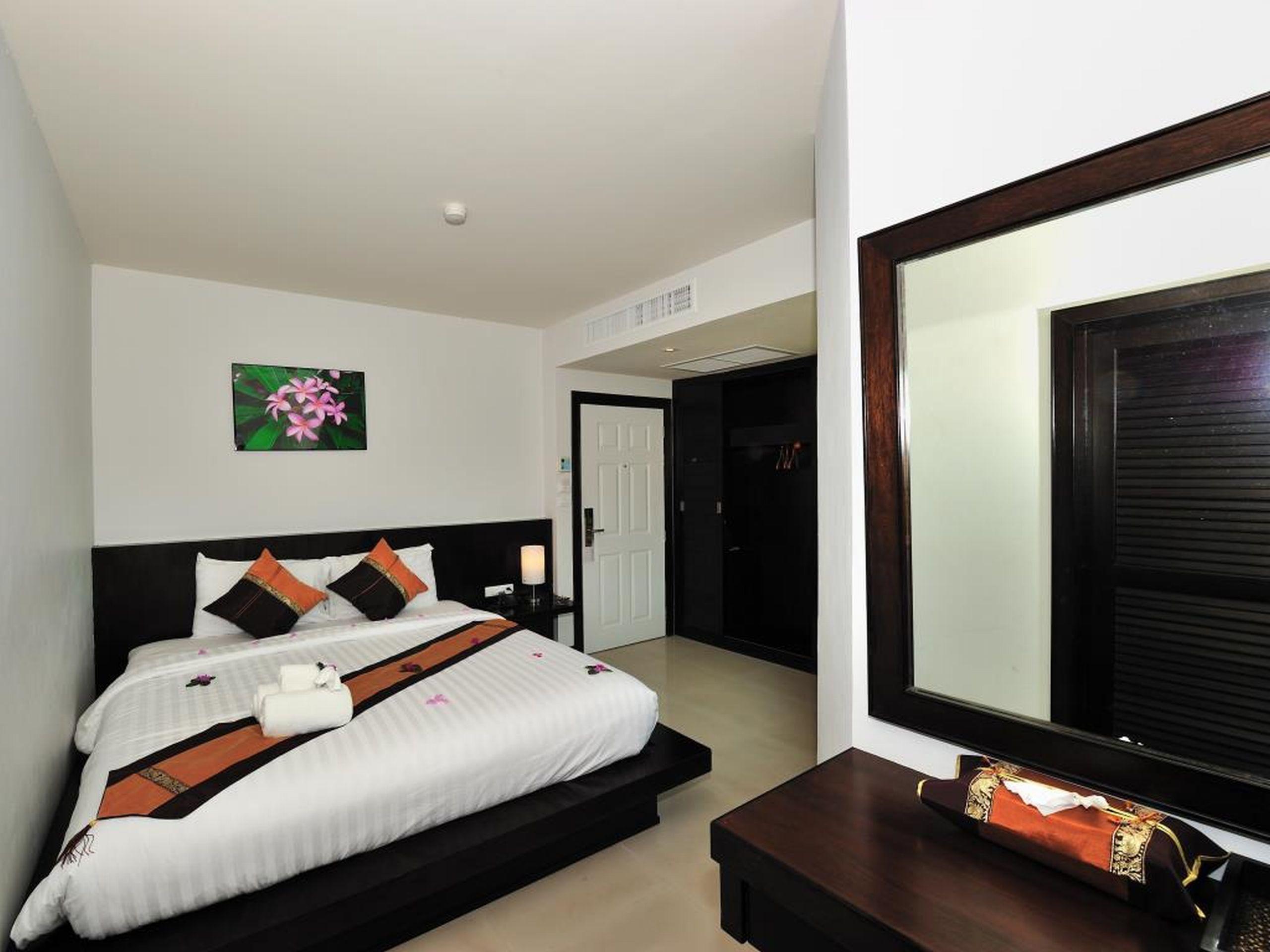 Apk Resort Patong Kültér fotó