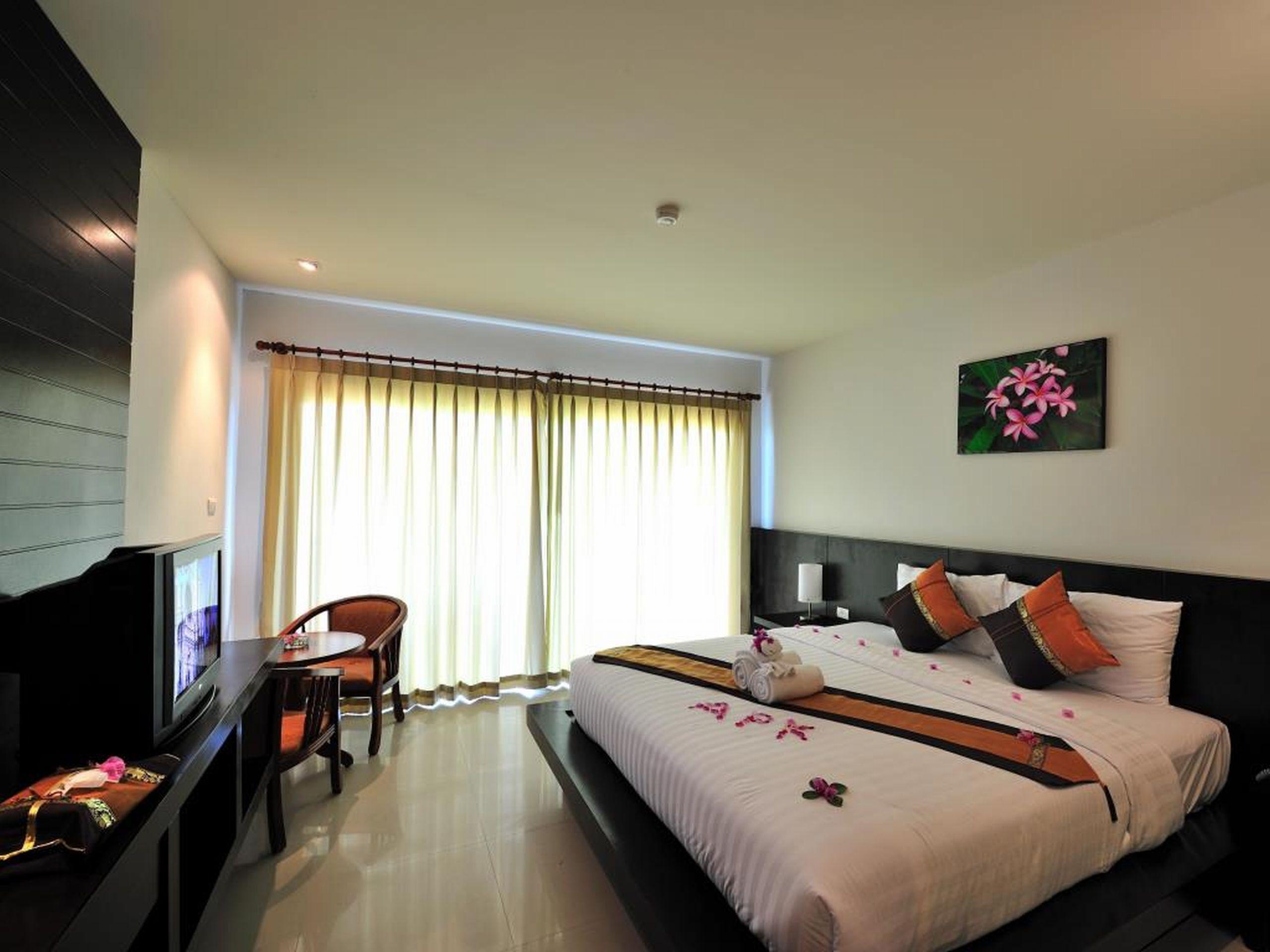 Apk Resort Patong Kültér fotó