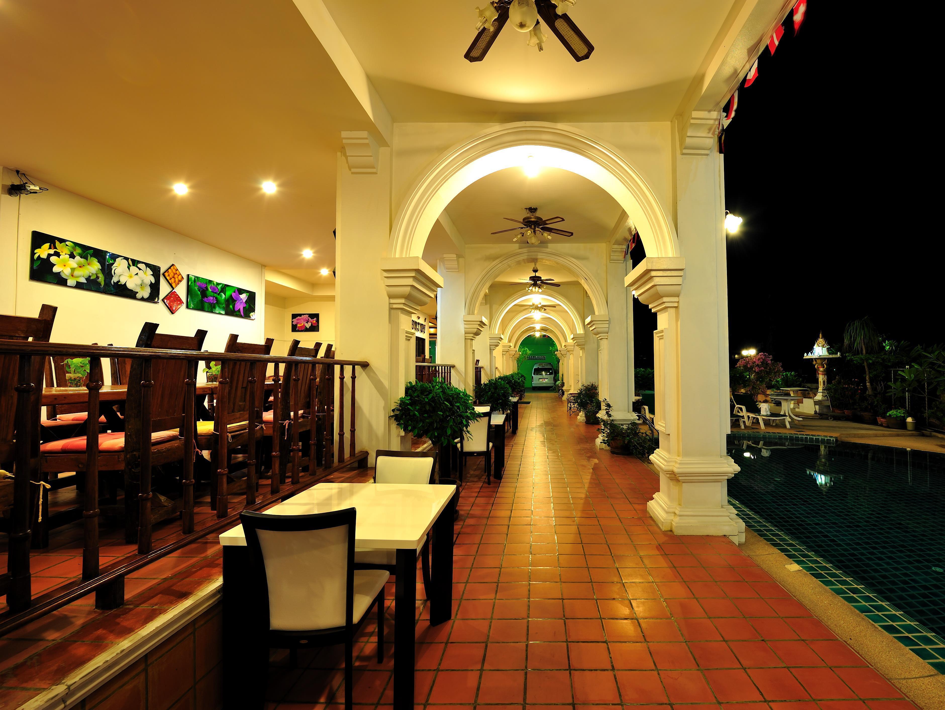 Apk Resort Patong Kültér fotó