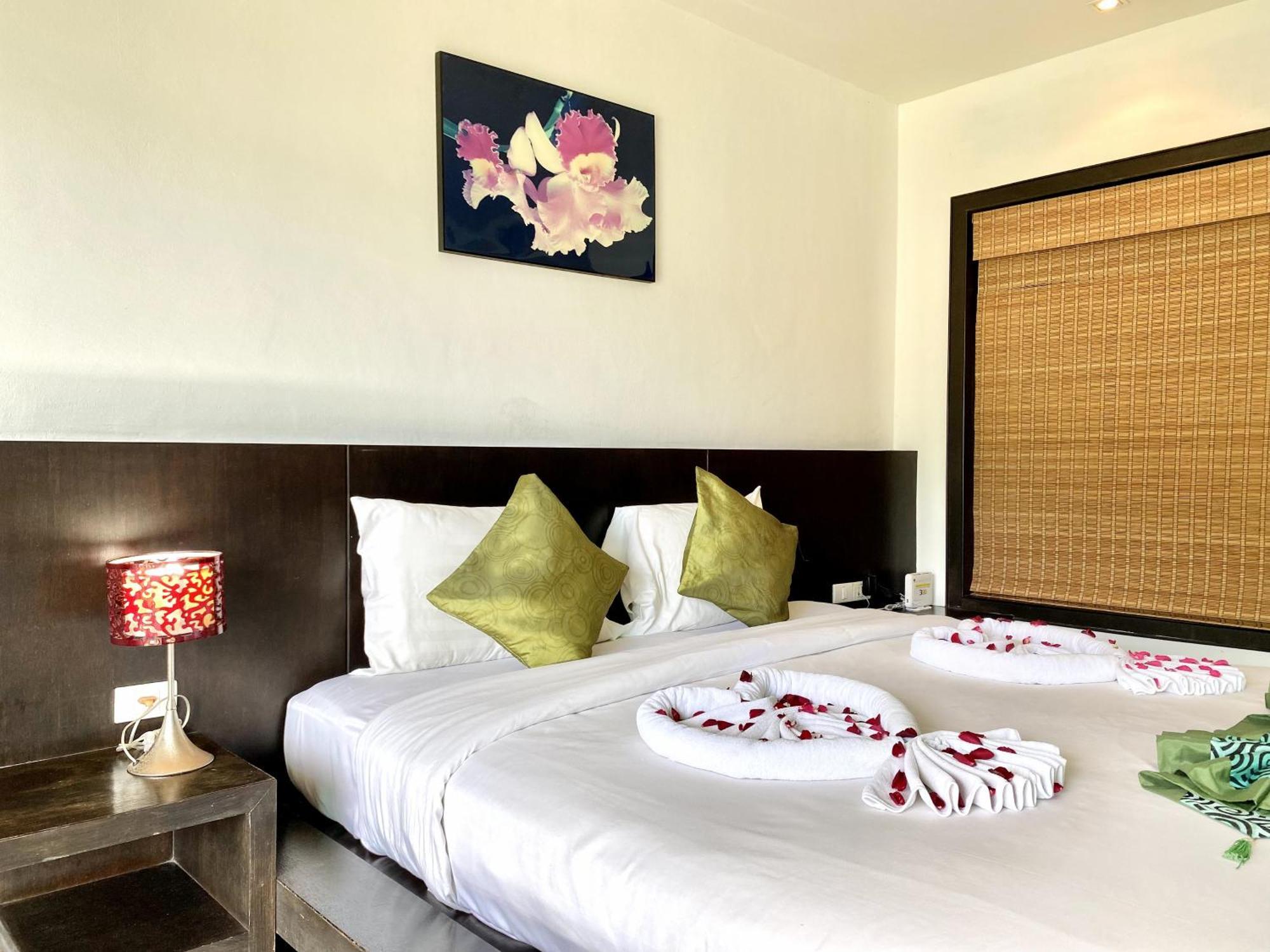 Apk Resort Patong Kültér fotó