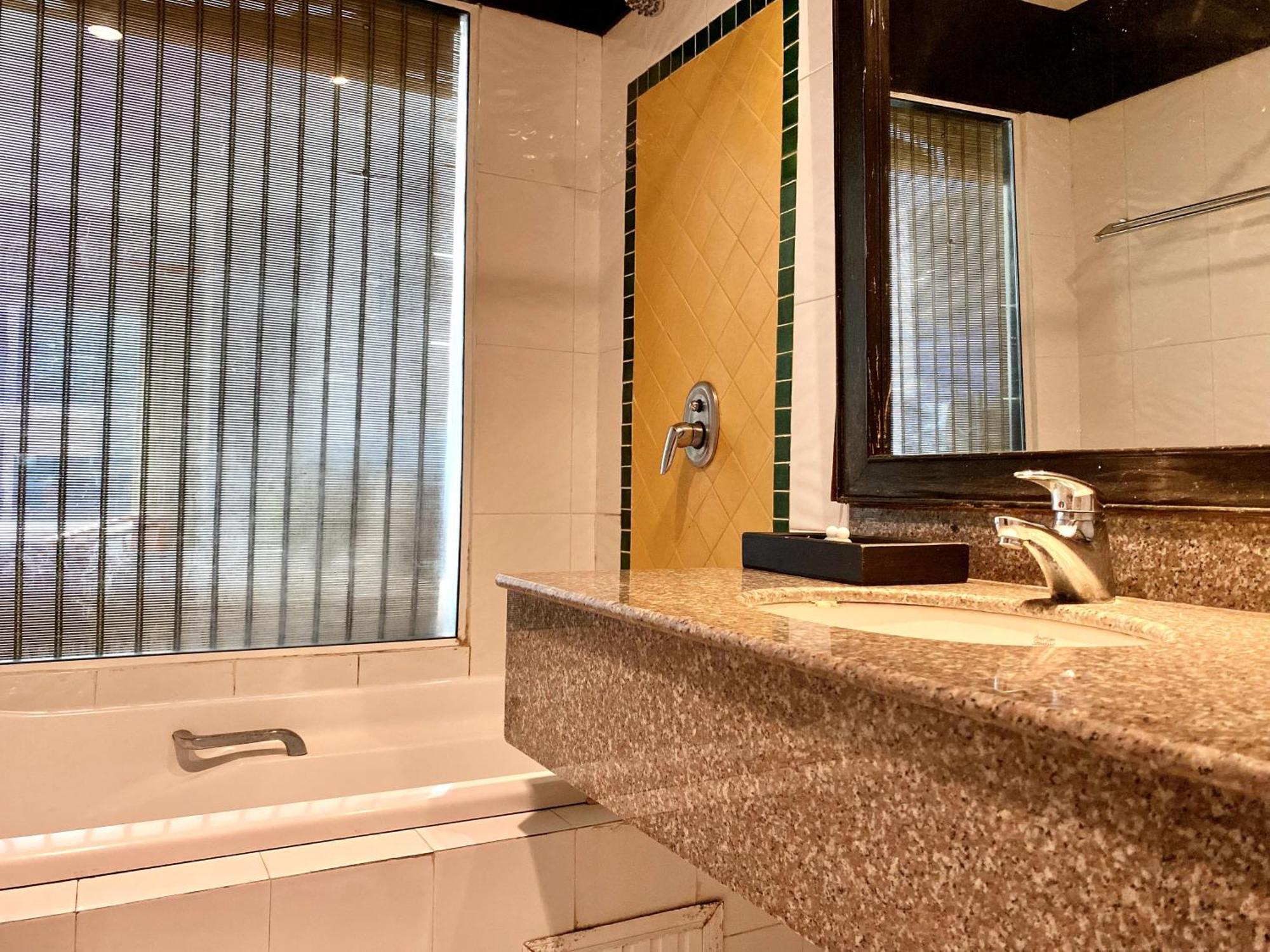 Apk Resort Patong Kültér fotó